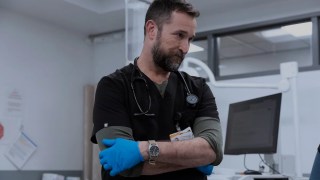 6 Fan Theories That Might Explain What’s Going to Happen to Dr. Robby on ‘The Pitt’