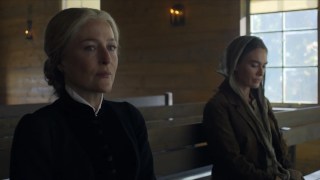 ‘The Abandons’ Review: Lena Headey and Gillian Anderson Thrive as Warring Mothers in Intriguing Netflix Western