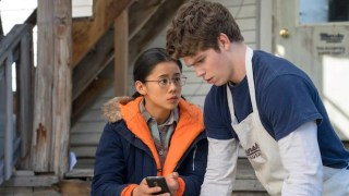 ‘The Half of It’ Film Review: ‘Cyrano de Bergerac’ Gets a Gay High School Spin