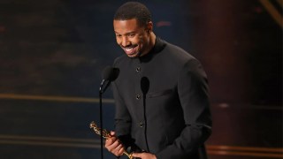 Michael B. Jordan Thanks ‘Giants’ Denzel Washington, Halle Berry in Best Actor Oscars Speech | Video